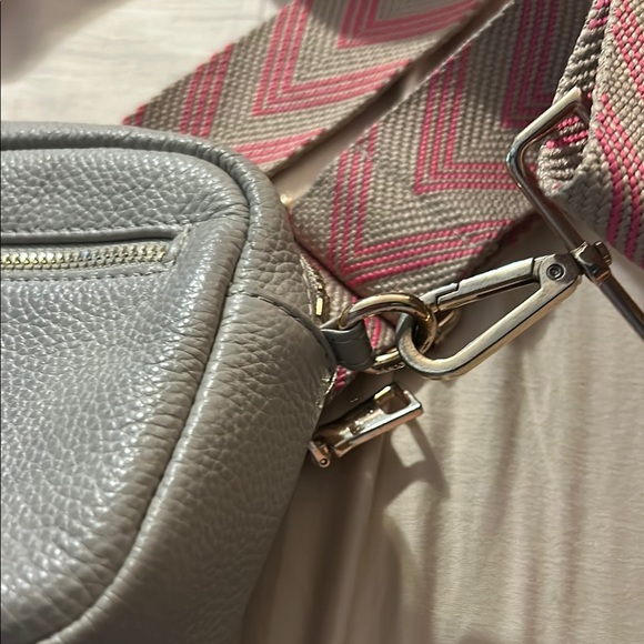 Stone Crossbody Bag with Pink Chevron Strap - Picture 8 of 15